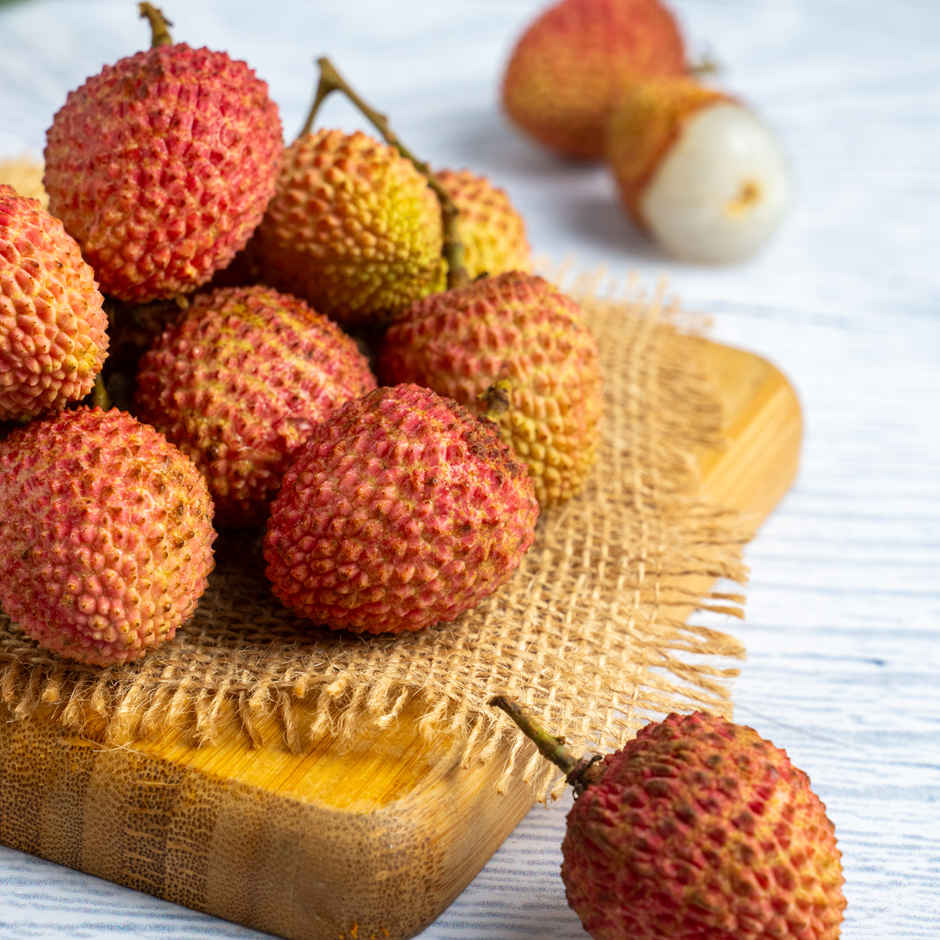 Litchi (Muzaffarpur) - without stems & leaves