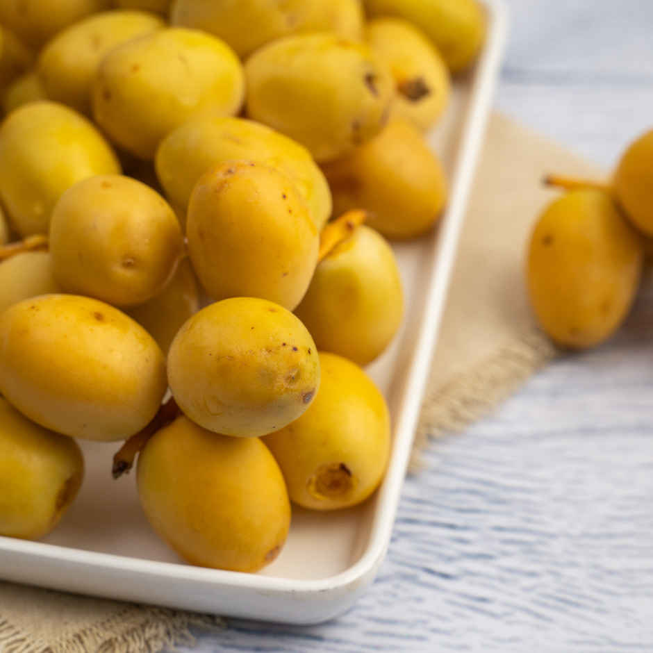 Fresh Dates Yellow 
