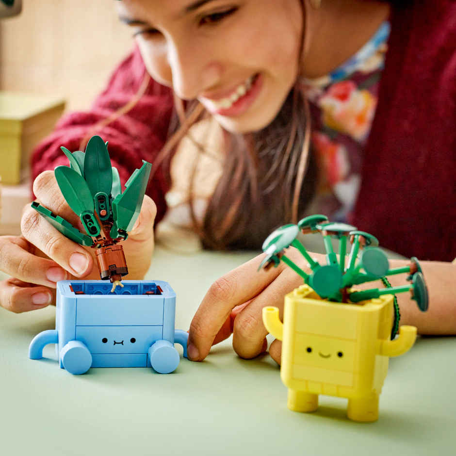 LEGO Botanicals Happy Plants Shelf Decor 10349