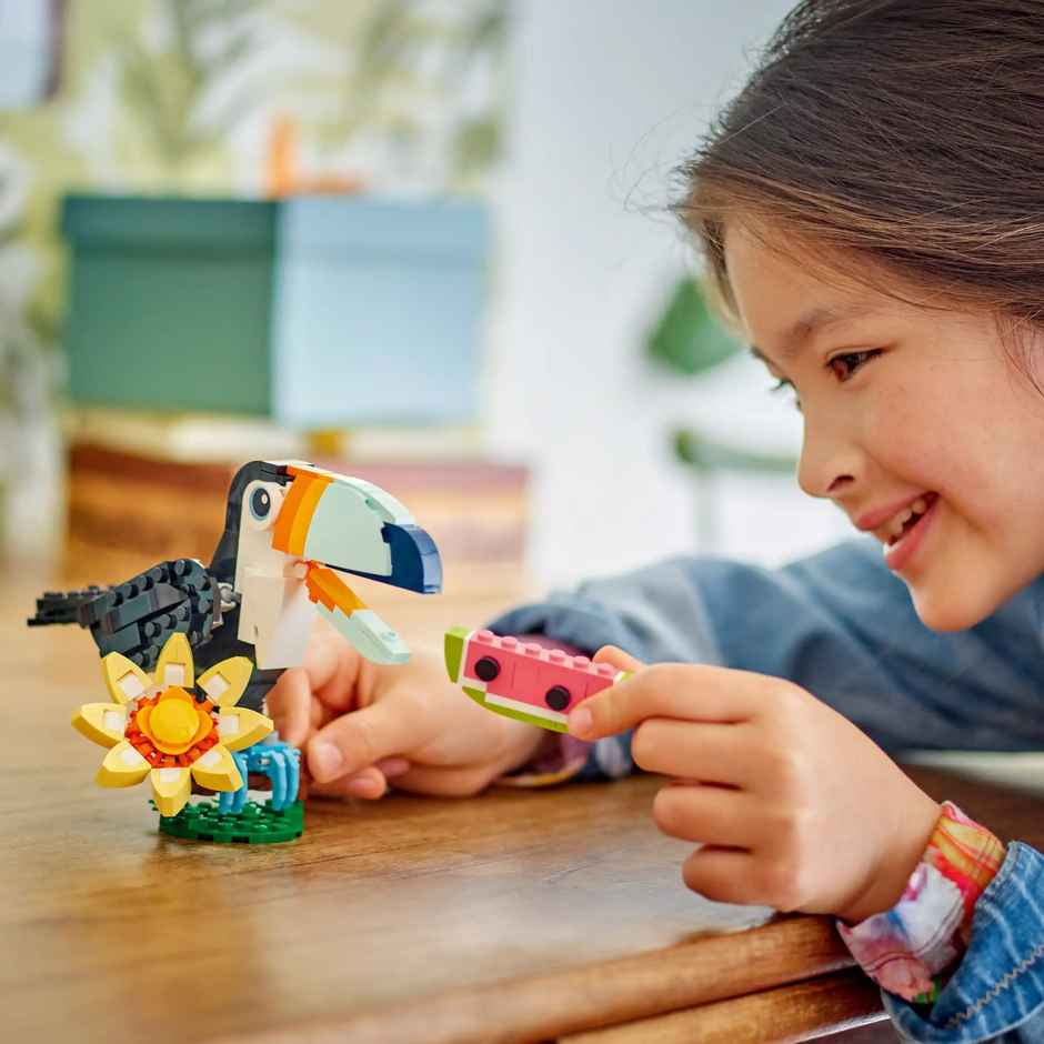 LEGO Creator 3in1 Wild Animals Tropical Toucan Figure Playset 31173