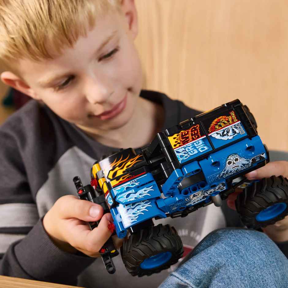 LEGO Technic Monster Jam Grave Digger Fire and Ice 42219