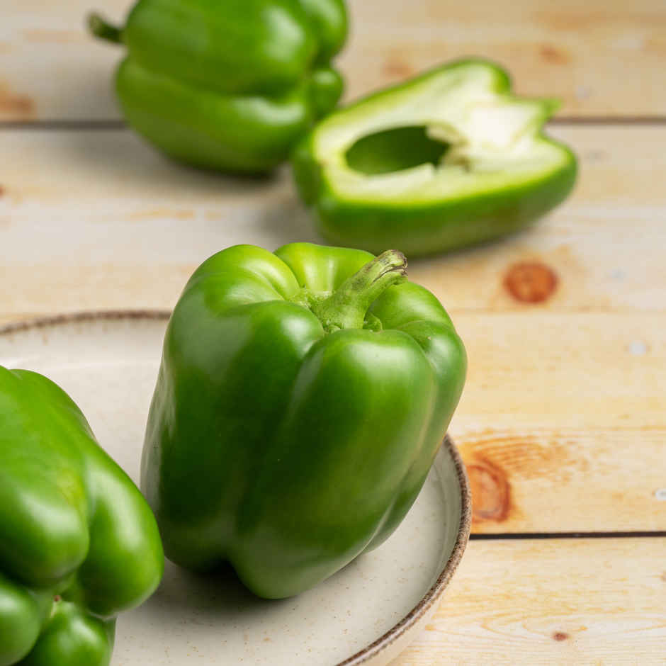 Organically Grown Capsicum Green