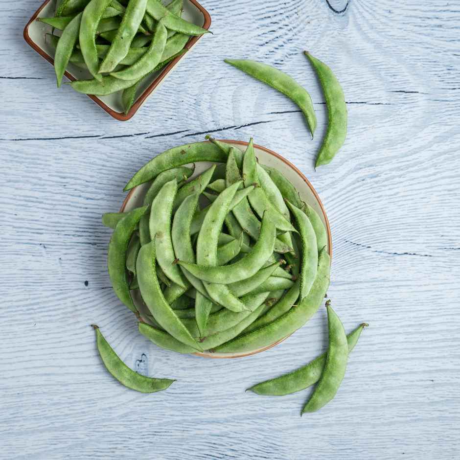 Beans Broad (Avarakkaai) & Onion (Vengayam)