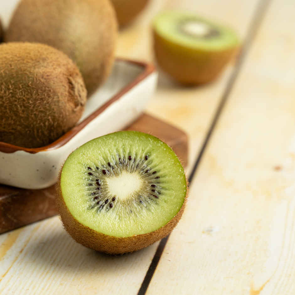 Kiwi Green