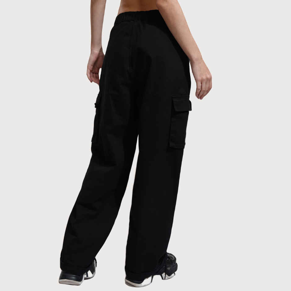 Tokyo Talkies Women's Cargo Wide Leg With Back Elastic Waist Band | Black - L