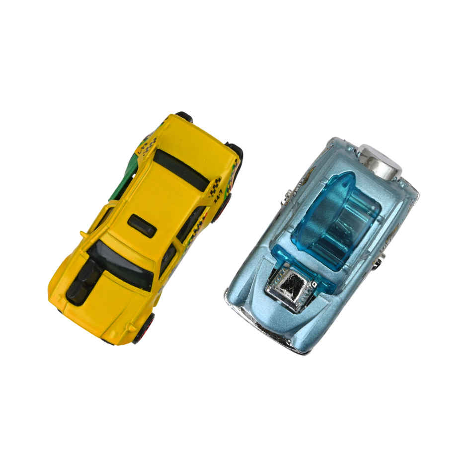 Hot Wheels 2-Car Pack of 1:64 Scale VehiclesTheme-HWD00