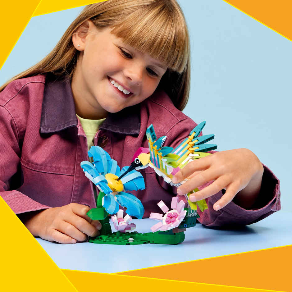 LEGO Creator 3 in1 Wild Animals Colorful Hummingbird Decor 31384
