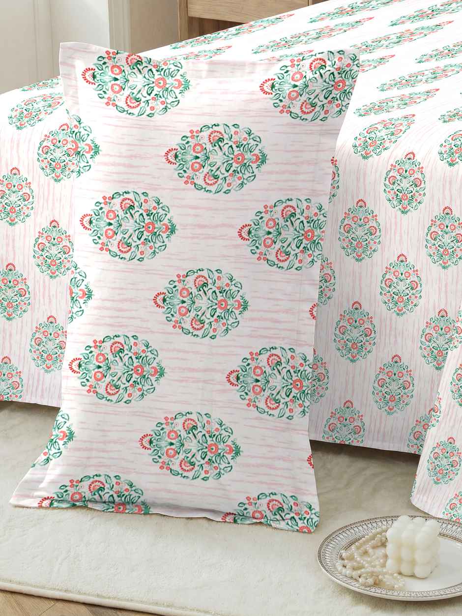 Dream Living 135 GSM King Bedsheet Set |250 x 275 cm| With 2 Pillow Covers