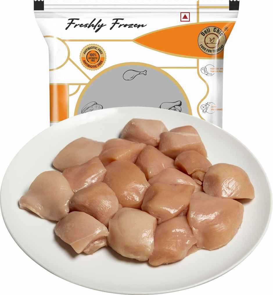 Deli Chic Chicken Boneless Cubes Freshly Frozen