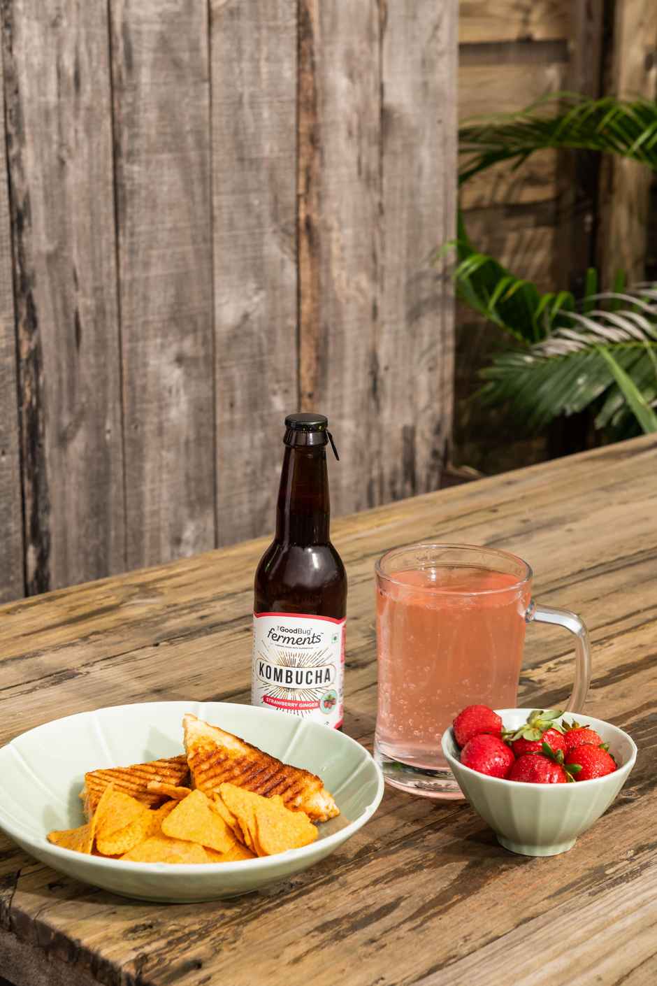 The Good Bug Kombucha - Strawberry Ginger