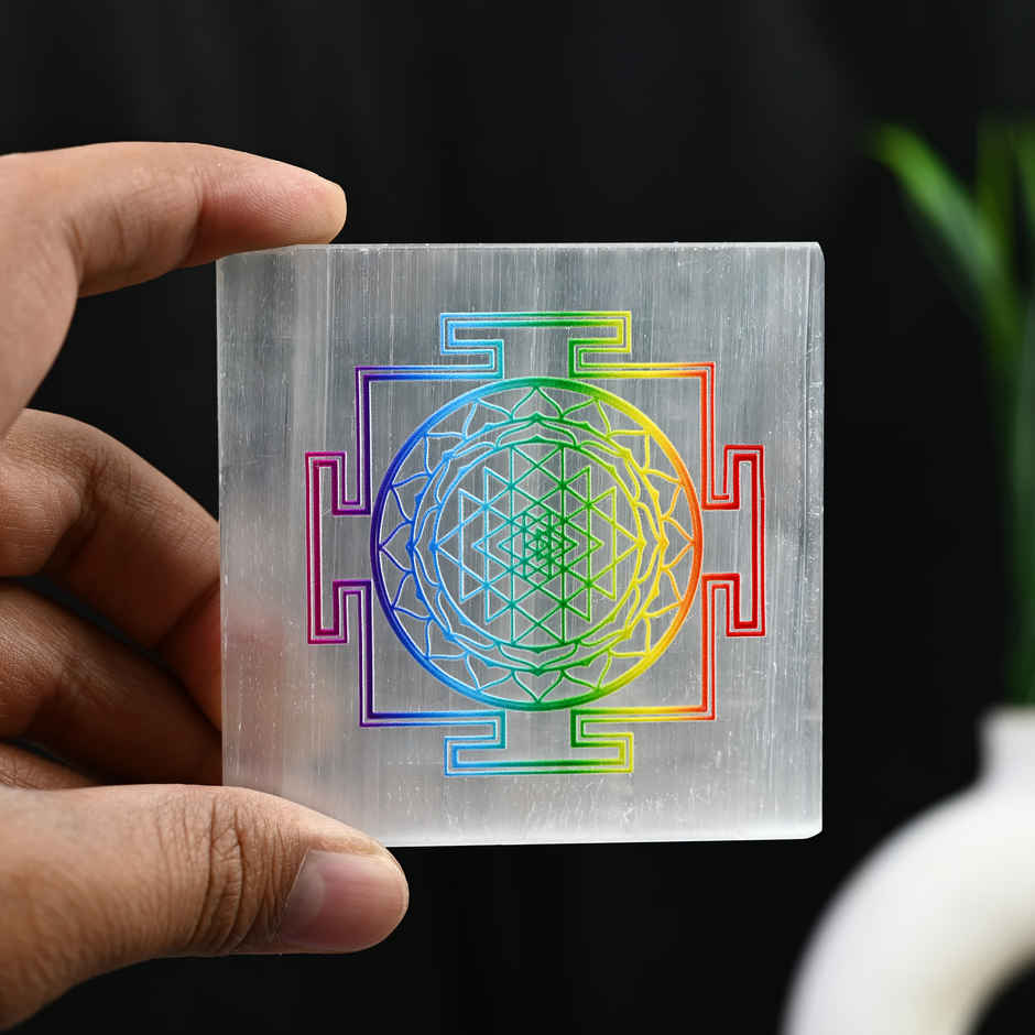 Hindcraft Selenite Charging Plate With Sri Yantra