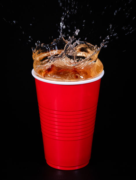 URGO 480 ml Premium Party Cups | Pack of 10 | Red Disposable Glass