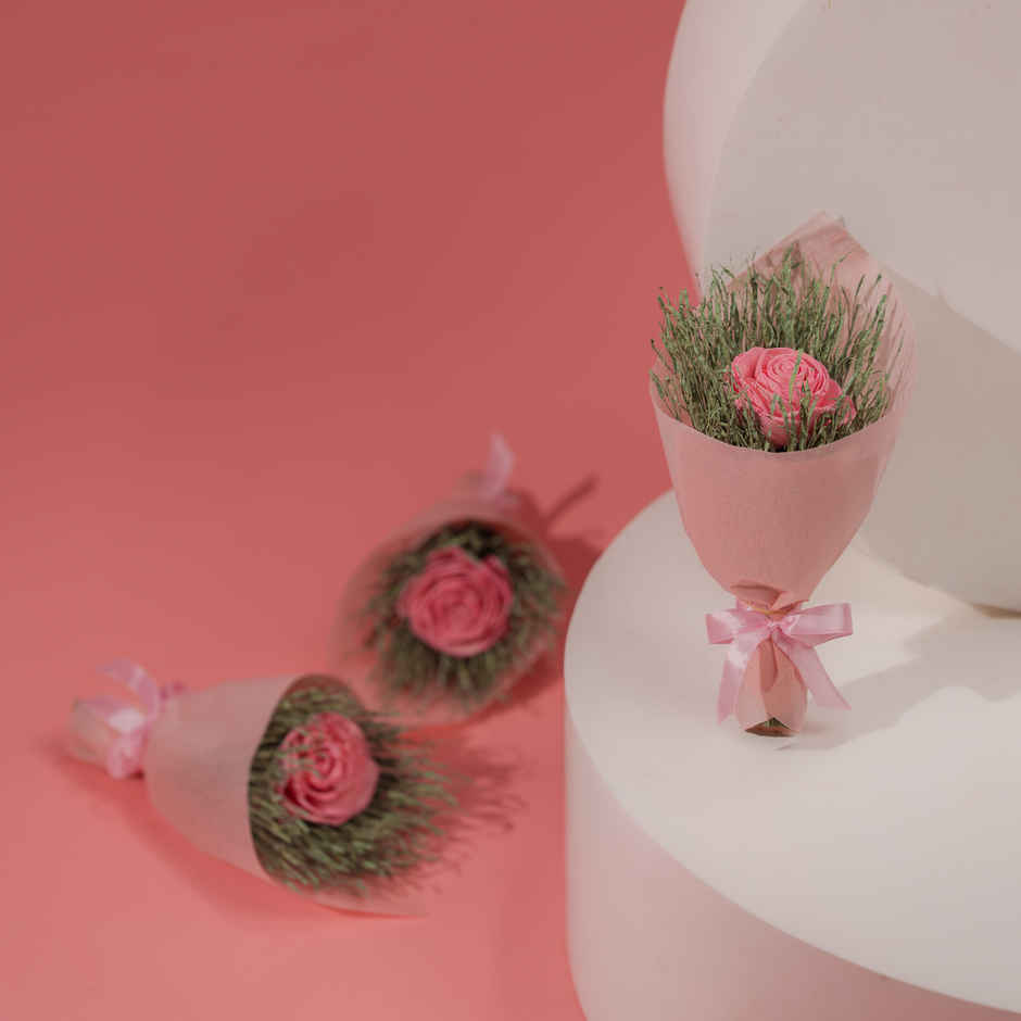 Single Pink Rose Dried Flowers Bouquet | Rooted