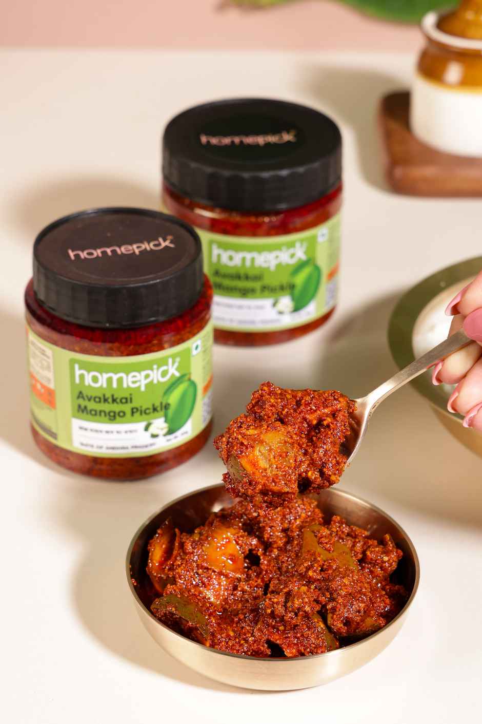 Homepick Avakkai Mango Pickle