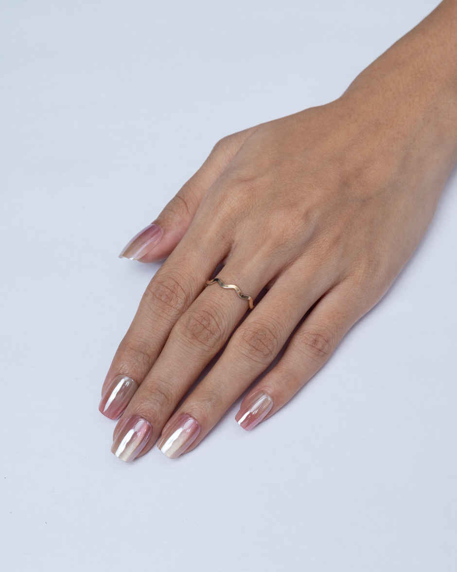 Pep Nails Mirror Kiss Medium Coffin Chrome Ombre Nude Reusable Press On Nails | 30 Nail Tips
