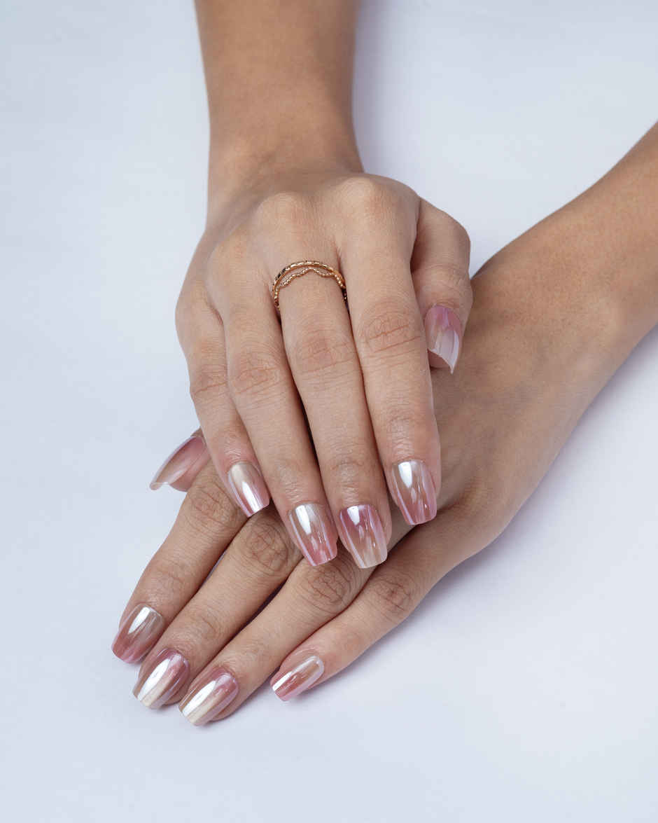 Pep Nails Mirror Kiss Medium Coffin Chrome Ombre Nude Reusable Press On Nails | 30 Nail Tips