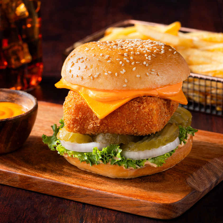 Tandoori Cheese Paneer Burger