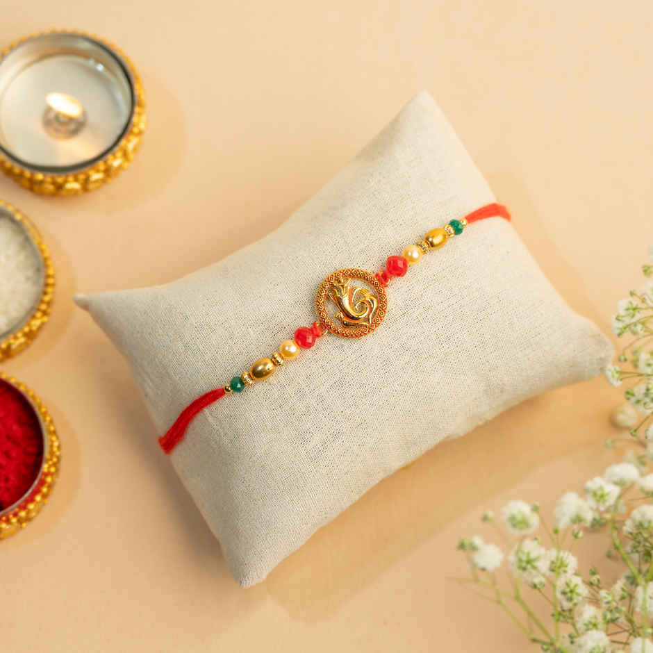 Rakhi for Brother | Lord Ganesh | Religious | Pack of 1 | Avyaan Rakhi