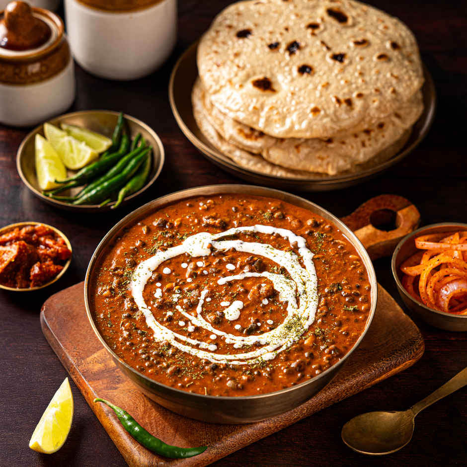 Dal Makhani & Chapati + Angoori Gulab Jamun