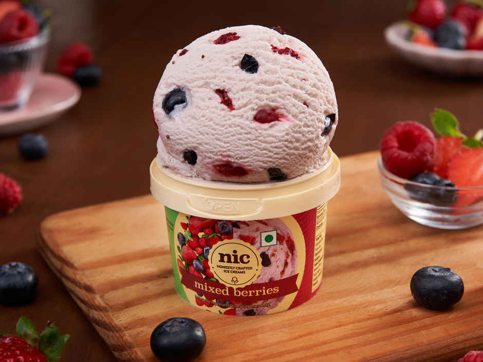 NIC Mixed Berries Ice Cream Cup | Preservative Free | No Artificial Flavors