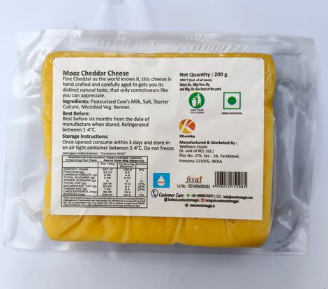 MOOZ Cheddar Cheese