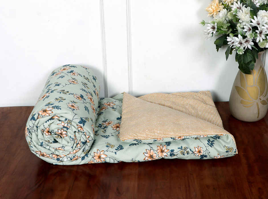 Dream Living Luxury Single Bed Comforter | 60 x 90 inch - Green