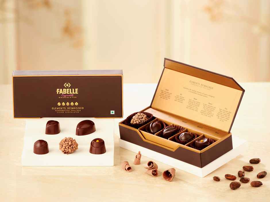 Fabelle Elements Pralines - 5 Handcrafted Dark Chocolates Combo