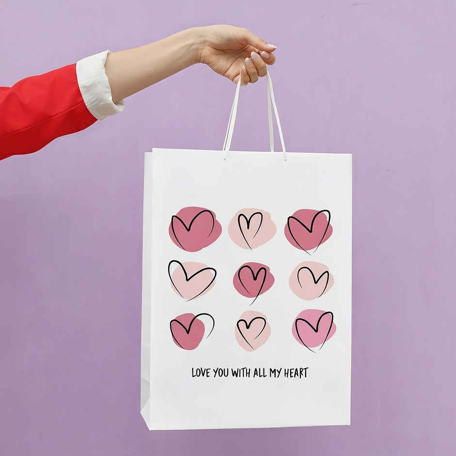 Love You With All My Heart Gift Bag | Small | 23 x 18 x 8 cm | Happy Mail