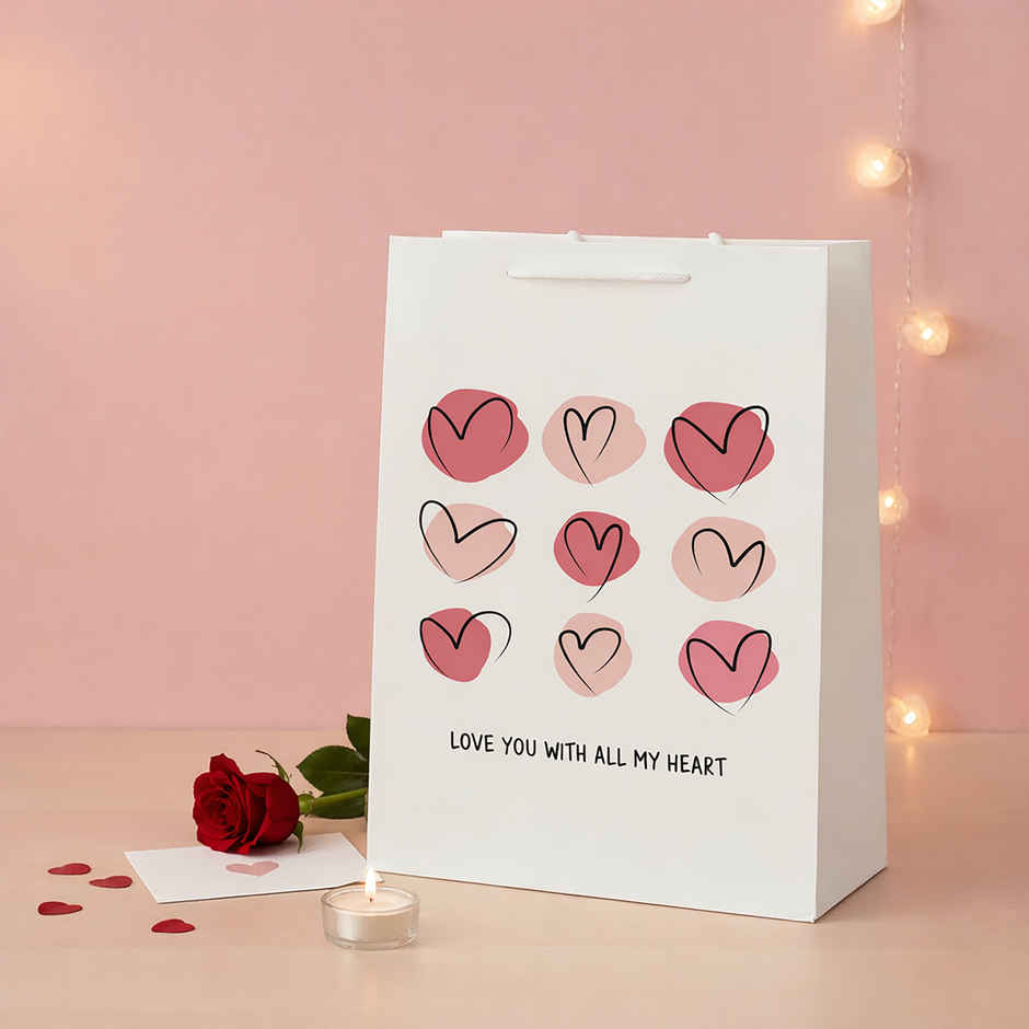 Love You With All My Heart Gift Bag | Medium | 30 x 24 x 10 cm | Happy Mail