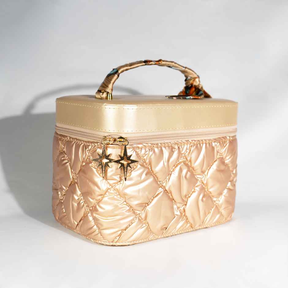 Colorbar Gifting Makeup Kit | Fun & Creative