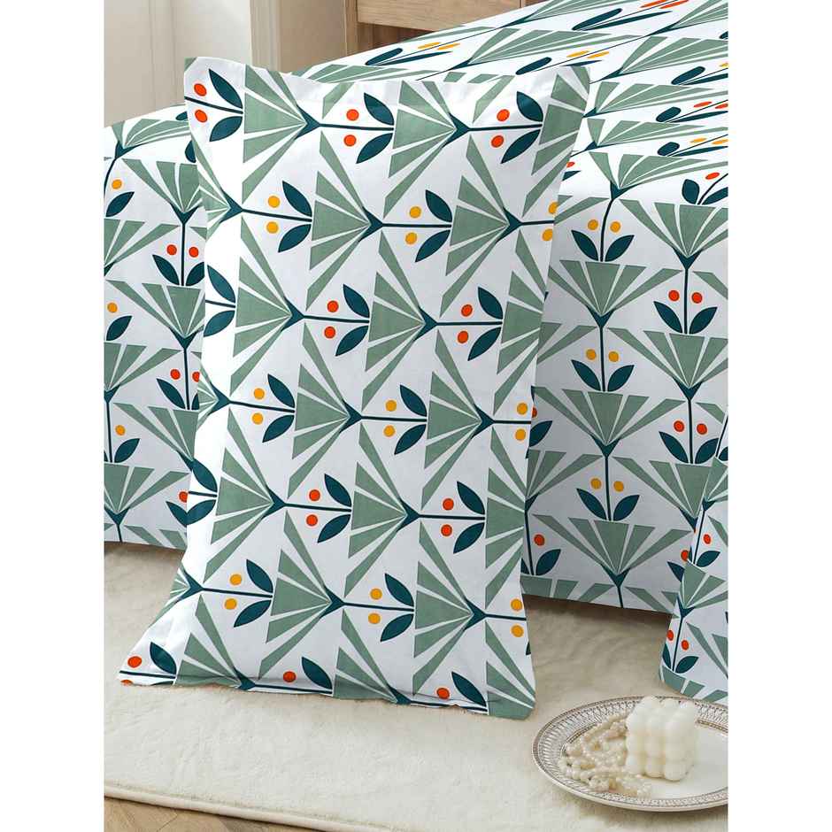 Dream Living 115 GSM Double Bedsheet Set |220 x 250 cm| With 2 Pillow Covers