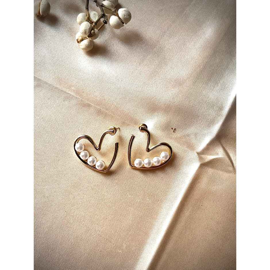 Just Lil Things Gold Pin Earrings | jlt11477