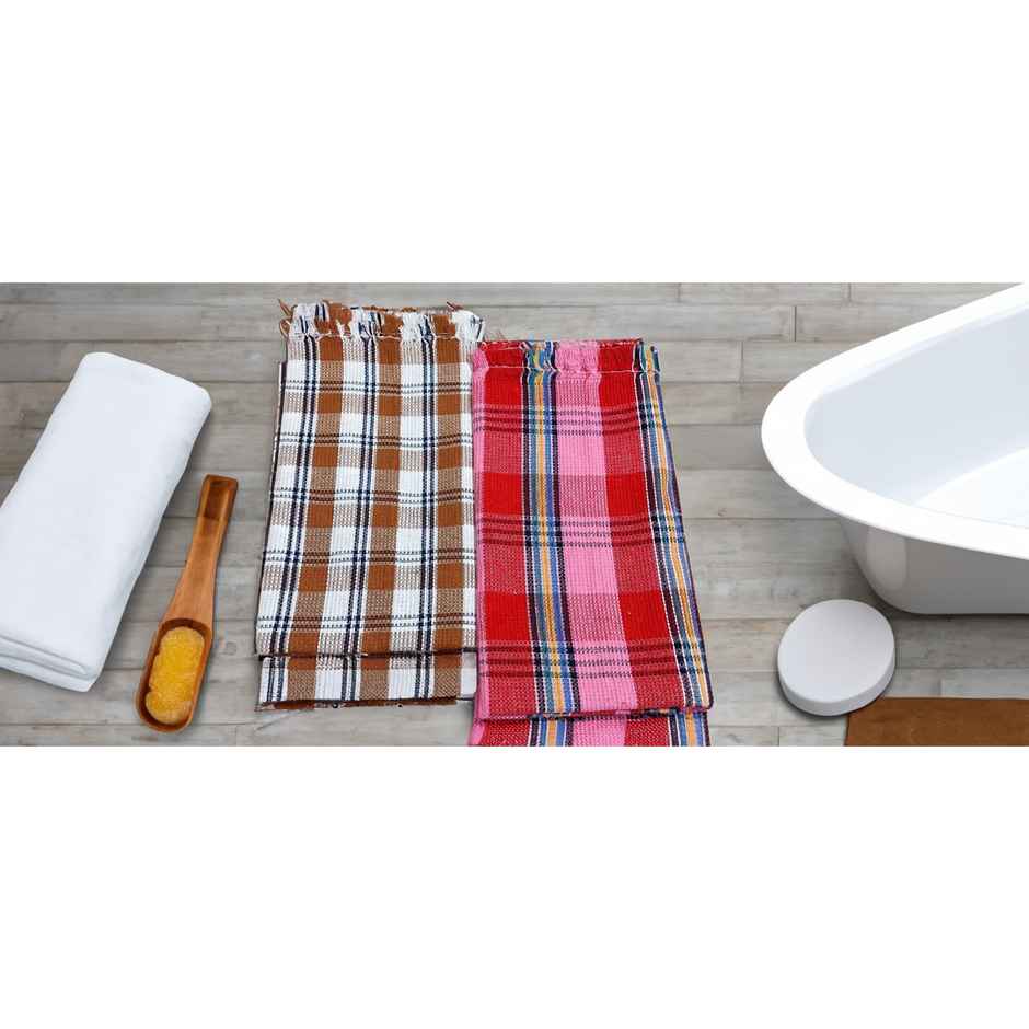HD Creations Mayura Bath Towel 150cm x 71cm | Color May Vary