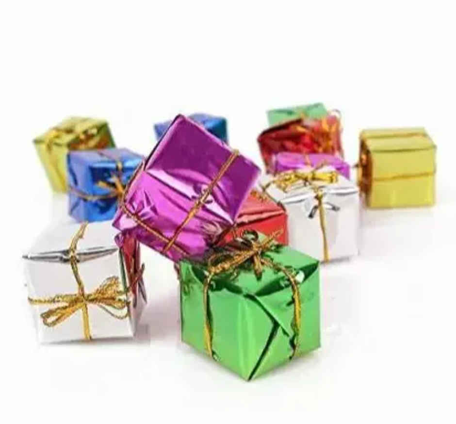 Christmas Gift Box Hanging For Tree Decoration | Pichai