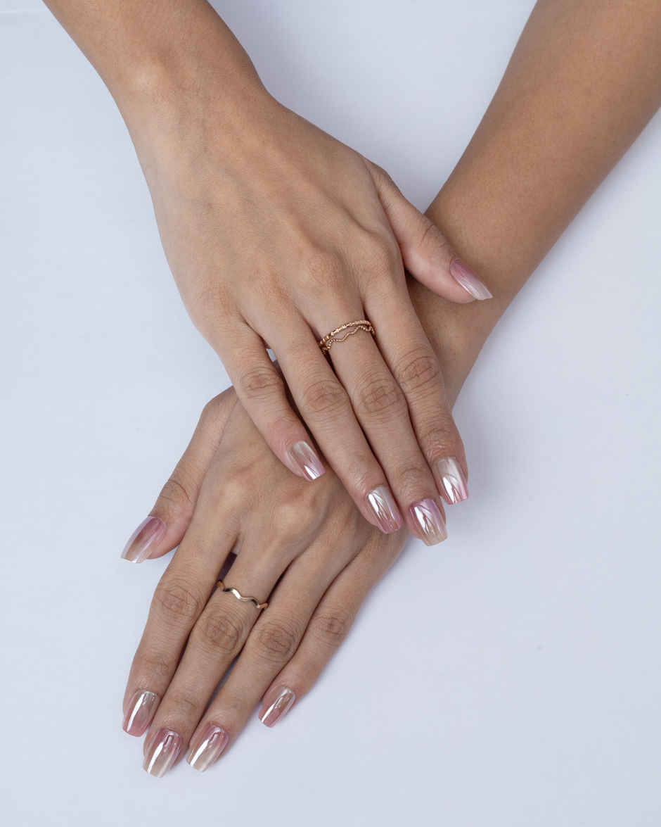 Pep Nails Mirror Kiss Medium Coffin Chrome Ombre Nude Reusable Press On Nails | 30 Nail Tips