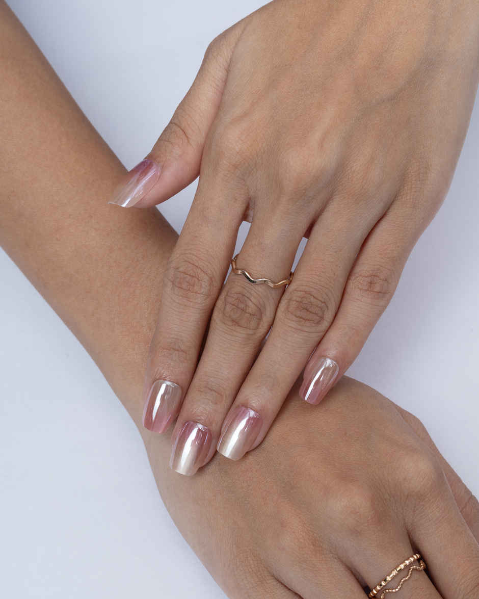 Pep Nails Mirror Kiss Medium Coffin Chrome Ombre Nude Reusable Press On Nails | 30 Nail Tips