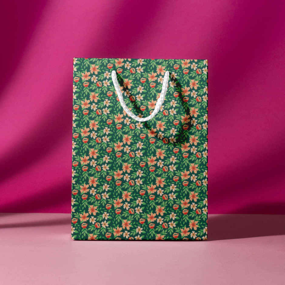 Green Leaf Gift Bag | Mad Over Print