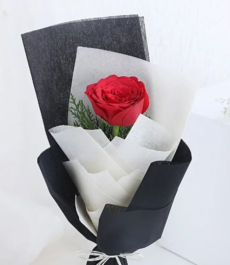 FNP Single Rose Bouquet 