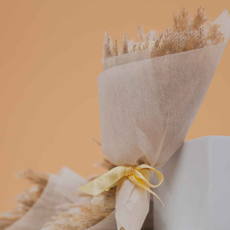 Single White Rose Dried Flowers Bouquet | Rooted