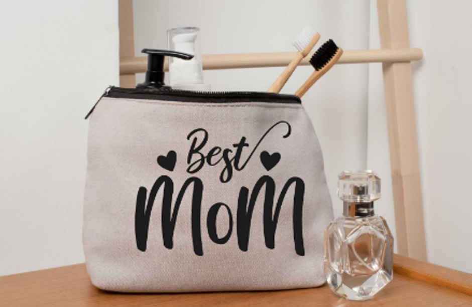 Best Mom Canvas Pouch | Mad Over Print