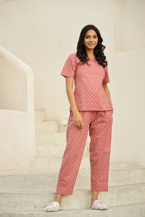 Sanskrutihomes Women's Printed Pure Cotton Night Suit | Pink - XXL