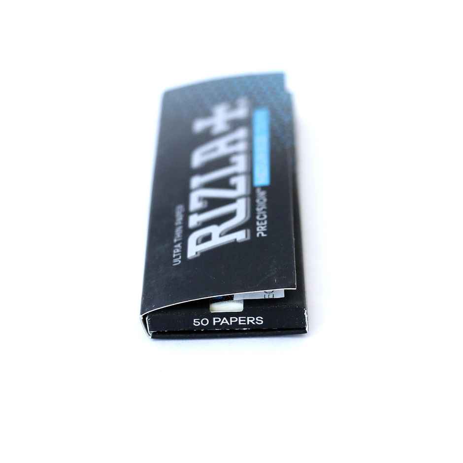 Rizla + Ultra Thin Medium Size Rolling Paper 78Mm White