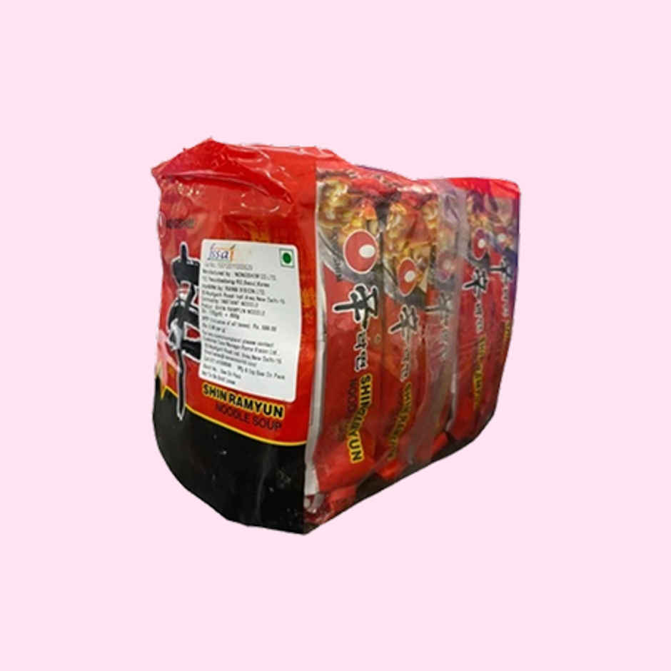 Korean Nongshim Shin Ramyun Noodle Soup Veg