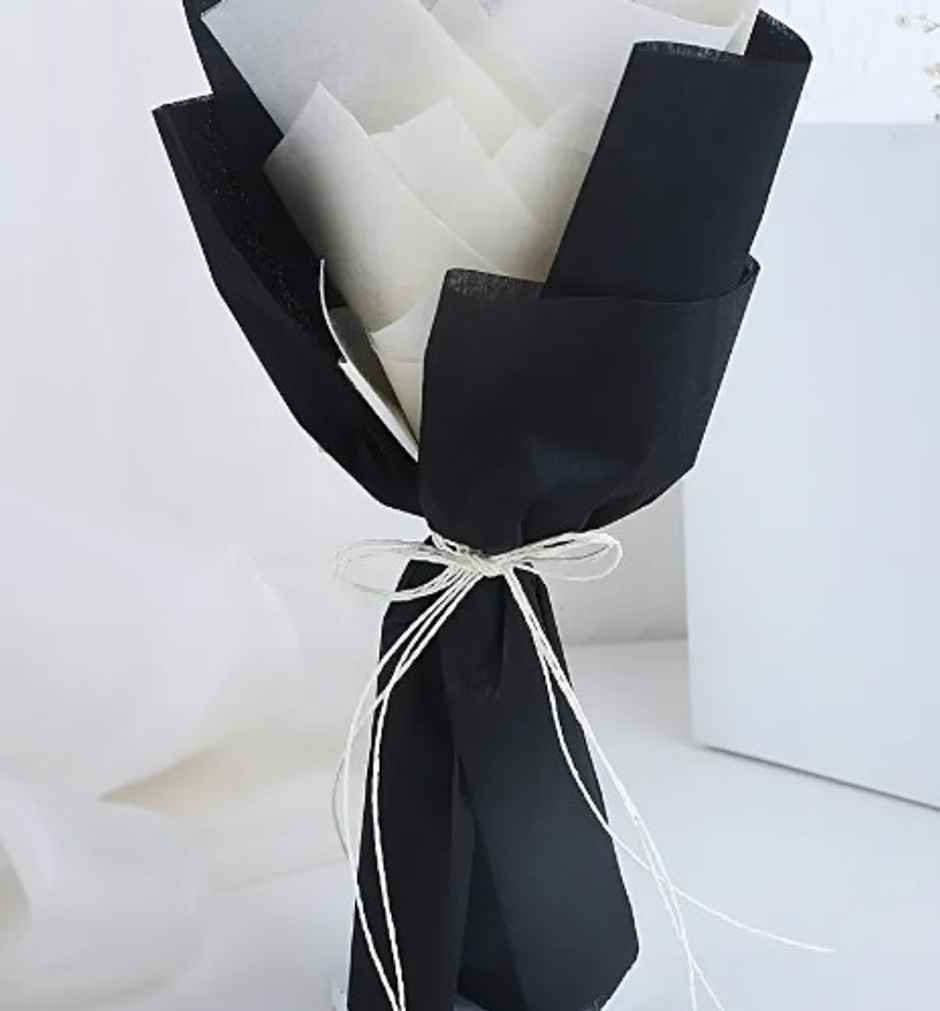 FNP Single Rose Bouquet 