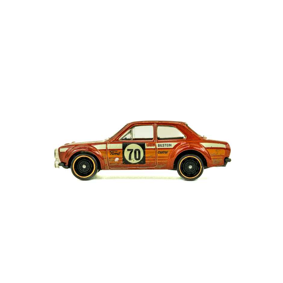 Hot Wheels Worldwide Basic Car | HW 70 Ford Escort RS1600 | Toy Car for Kids & Collectors