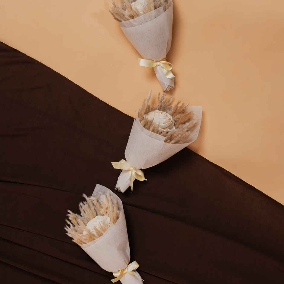 Single White Rose Dried Flowers Bouquet | Rooted