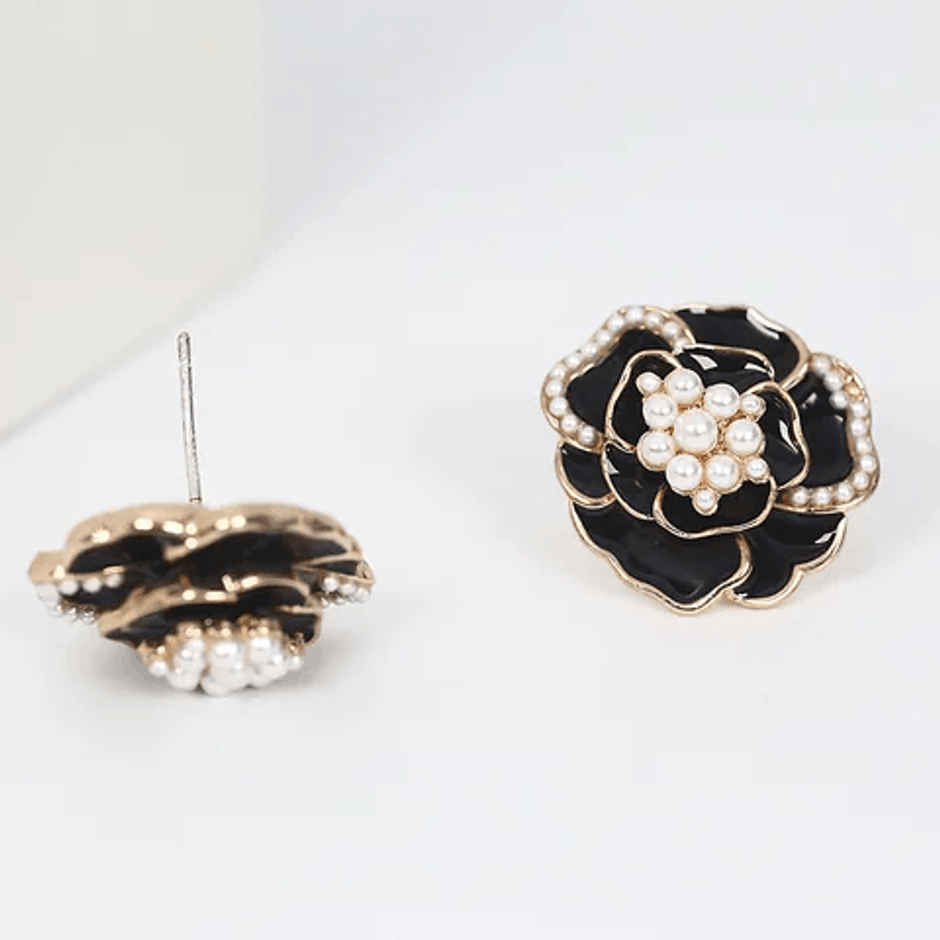 Estailo Fashion Cut The Crap Flower Stud Earrings | E0001404 |Black