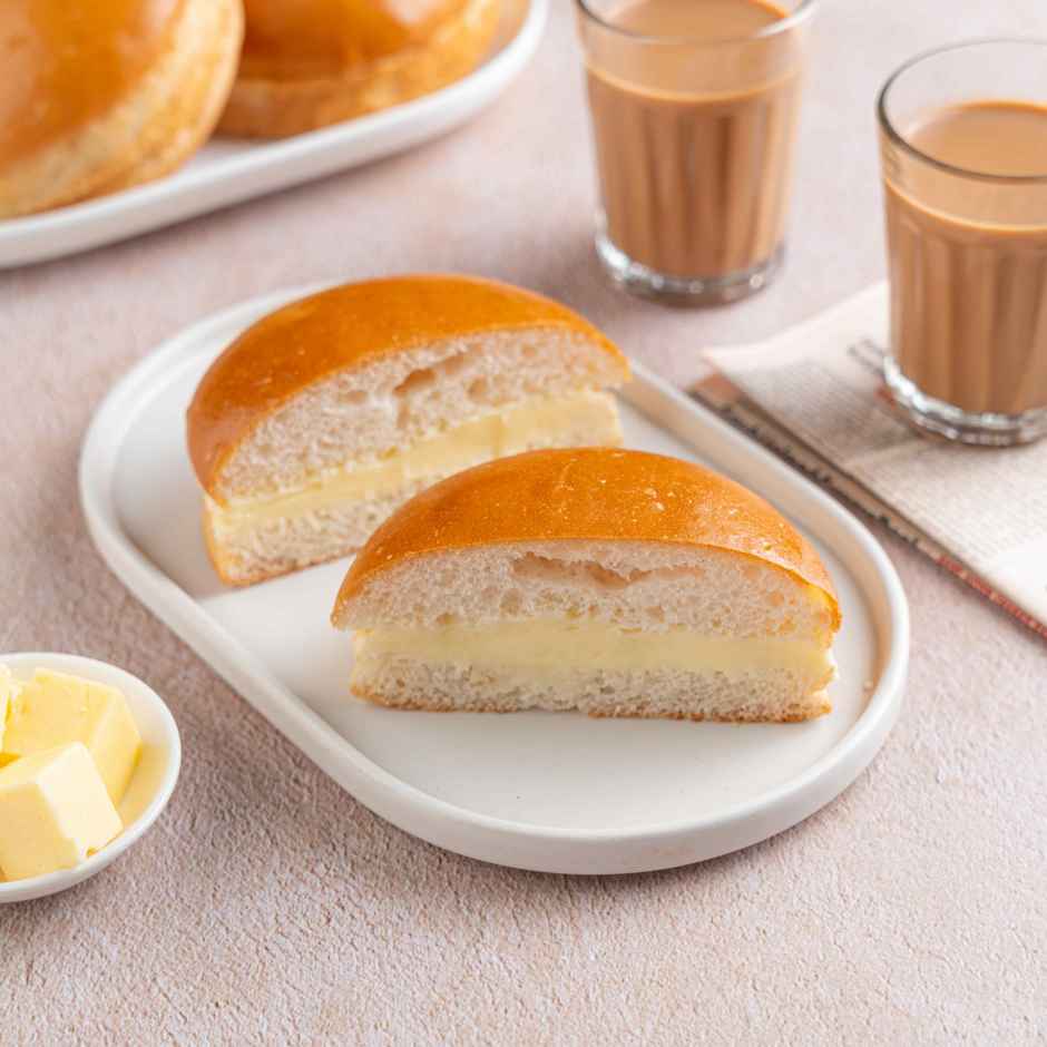 Bun Maska & Adrak Chai Combo