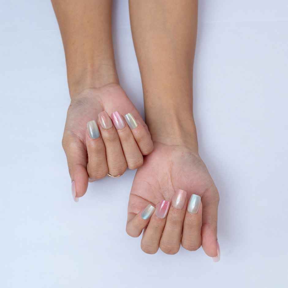 Pep Nails Pastels Glow Medium Coffin Multicolour Cat Eye Reusable Press On Nails 30 Nail Tips