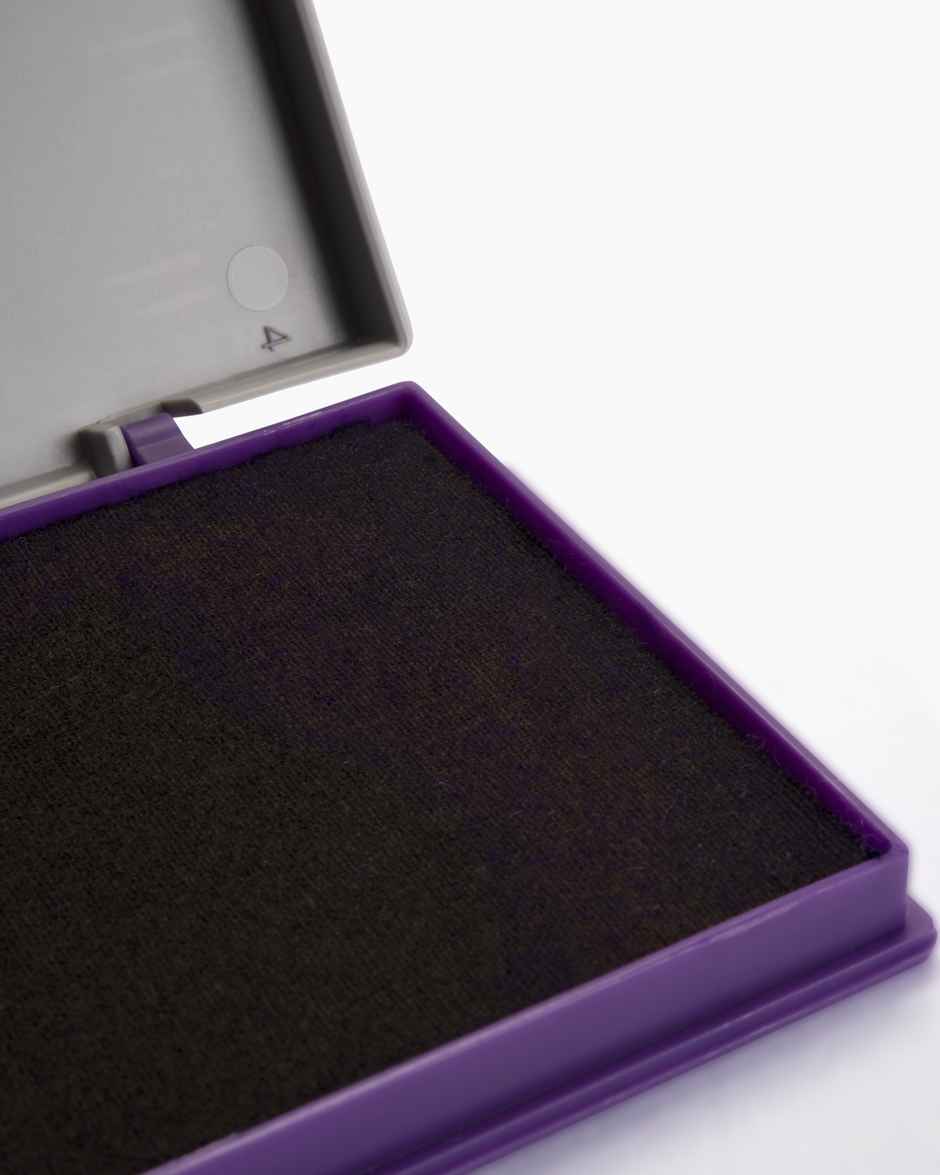 Camlin Deluxe Large Stamp Pad, Colour - Violet